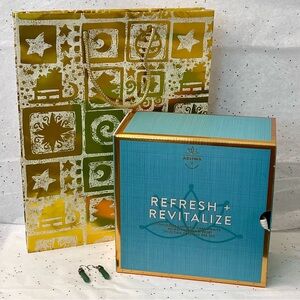 5pc set - Bath and Body Works Eucalyptus Lavender Spa Set/Jade Earrings/Bag NWT